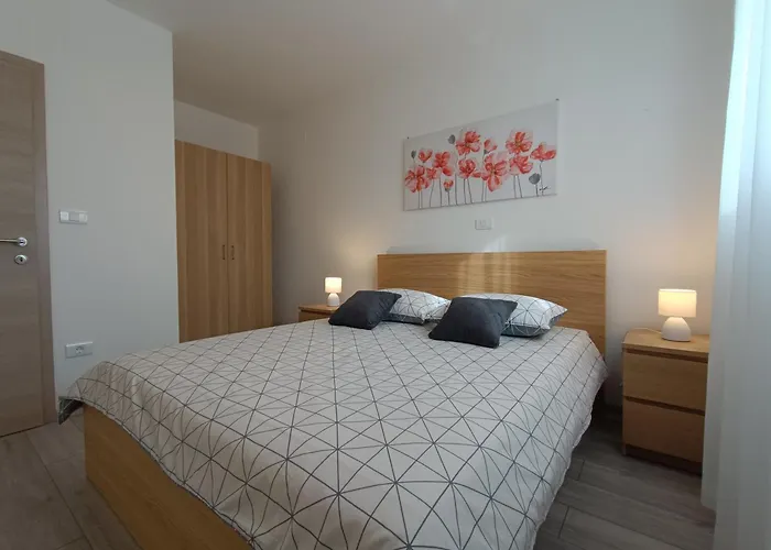 Lägenhet Olive Pula